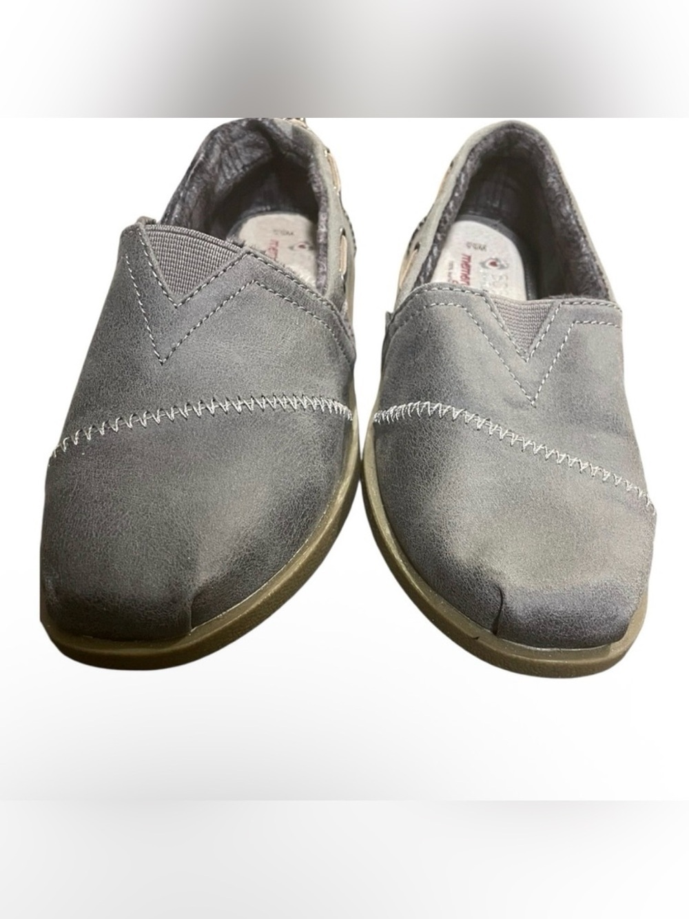Skechers BOBS Chill Luxe Gray Slip-Ons – Cozy Boho / Cottagecore, Size 5.5